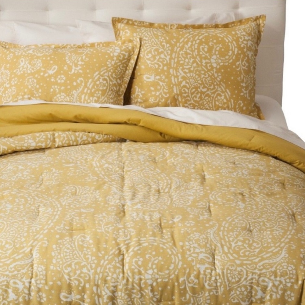 Threshold Citron Paisley Medallion Print Quilted Standard Pillow Sham
